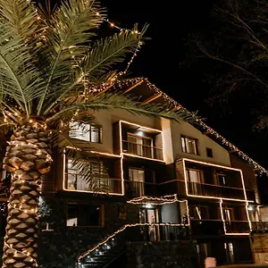 Utopia Forest Hotel