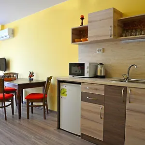 Visito Aparthouse Aparthotel